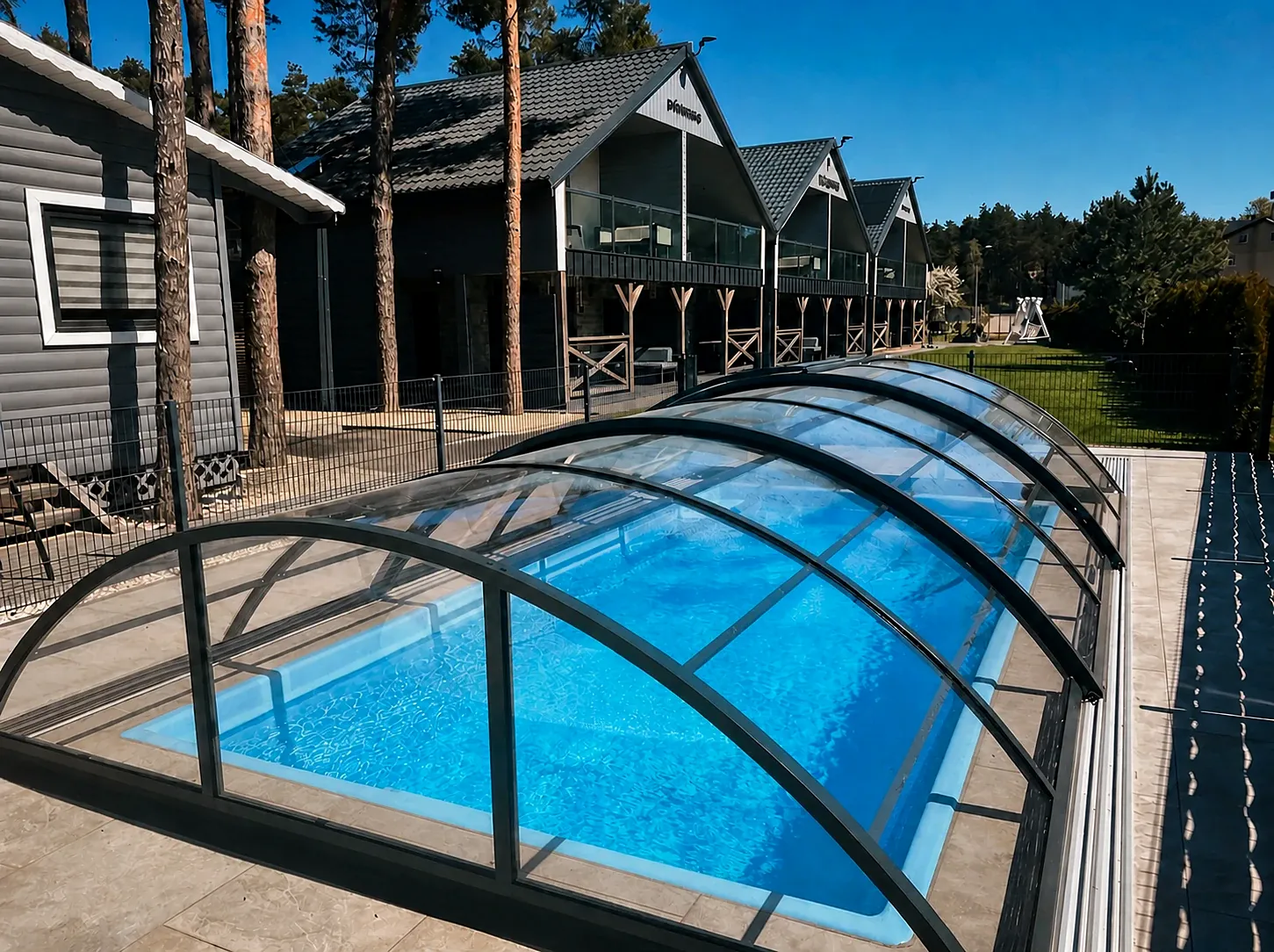 Heated pool